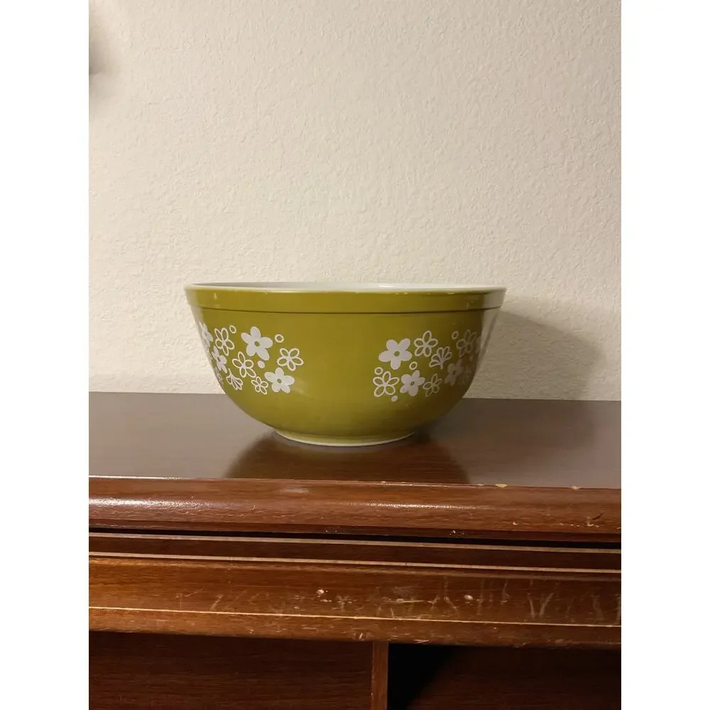 Pyrex vintage spring
